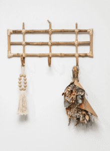 Perchero recto 65cm de caña