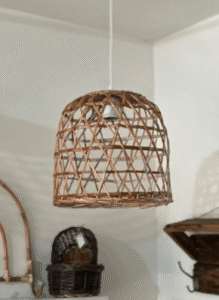 Pantalla campana calada de mimbre 30x30