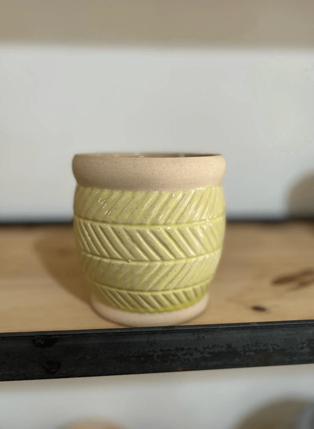 Maceta de cerámica barril